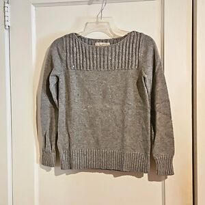 ANN TAYLOR LOFT gray sweater with sequins size x-small